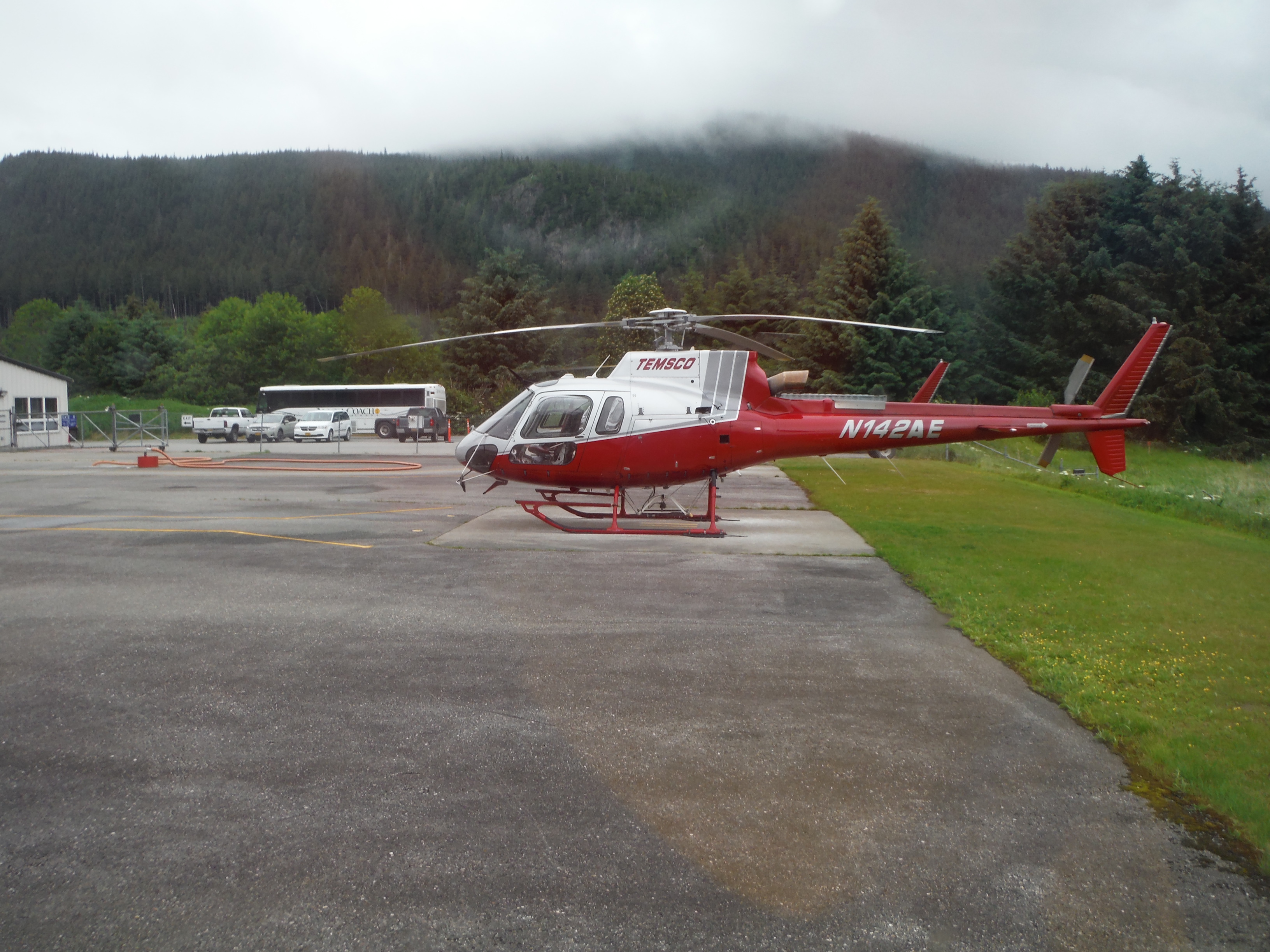 This image has an empty alt attribute; its file name is dscf3129.jpg