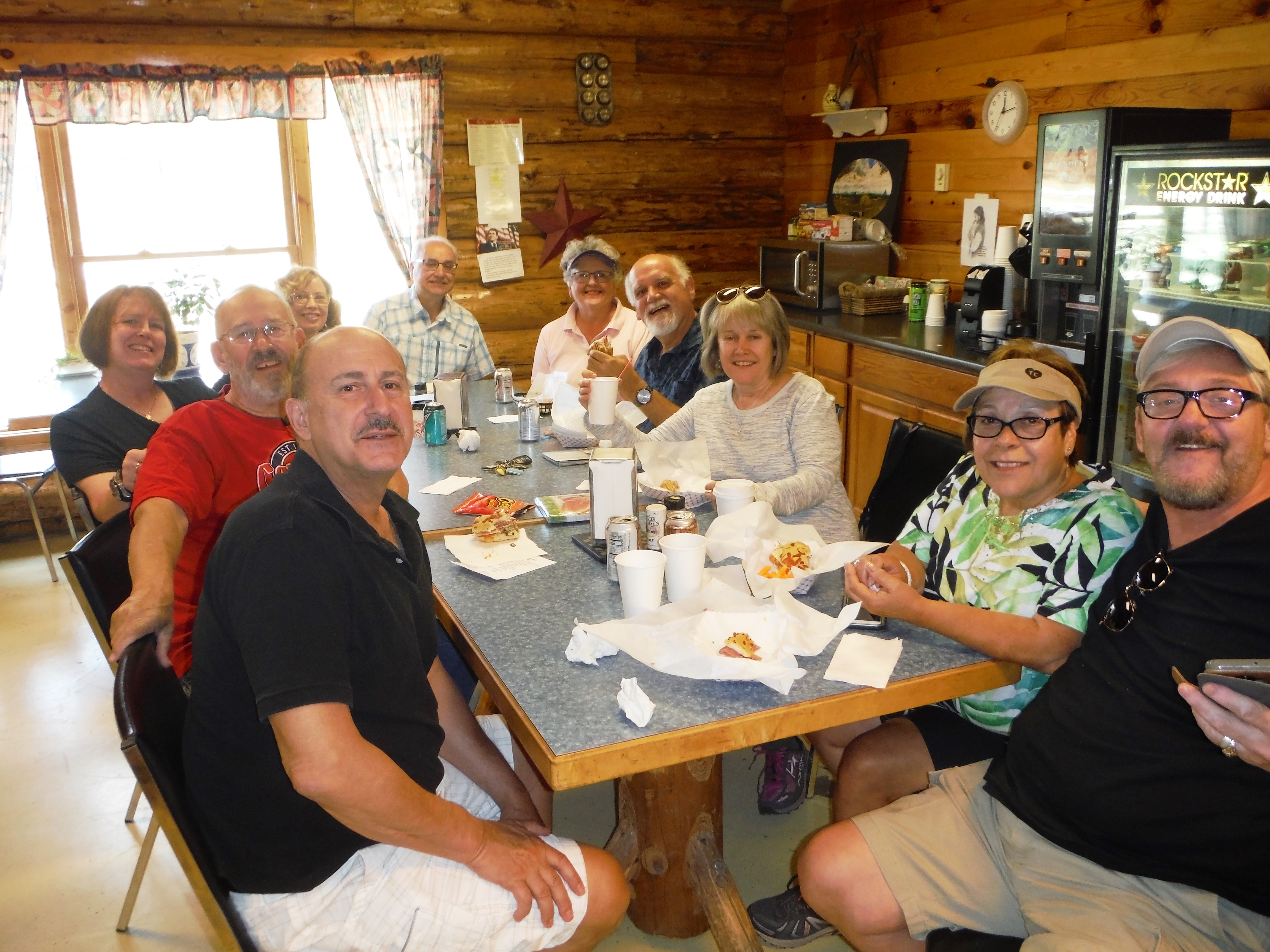 This image has an empty alt attribute; its file name is dscf3441.jpg