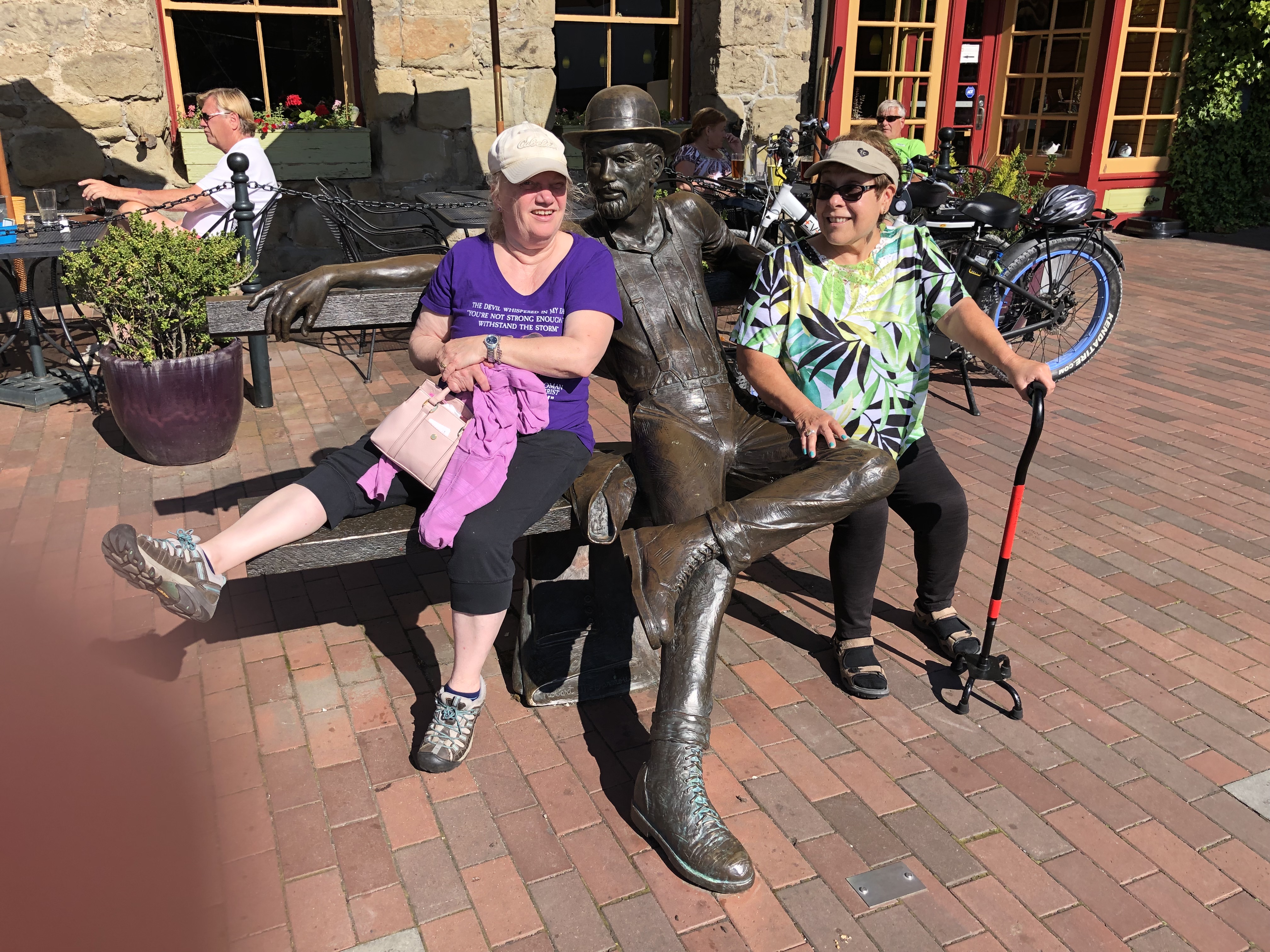 This image has an empty alt attribute; its file name is img_0061.jpg